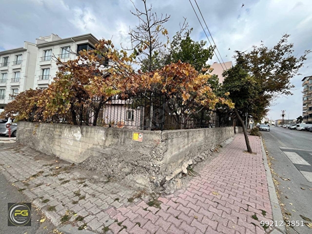 DEVELİ POLAT GAYRİMENKUL - İBRAHİMAĞA MAH. TOPRAKTAN SATILIK DAİRELER VE DÜKKANLAR