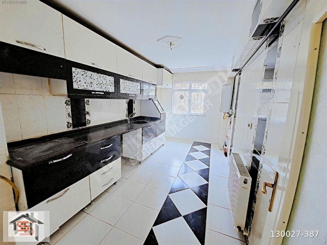 ELVANDA TREN VE ULAŞIM ÜZERİ KAT KONUMUNDA 3+1 FERAH DAİRE - Görsel 10