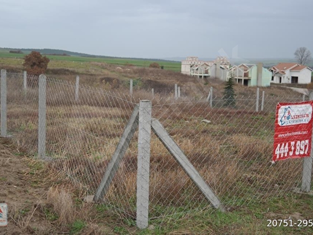 SİLİVRİ BALABAN DA GÖLET MANZARALI İMARLI 258m2 SATILIK ARSA - Görsel 12