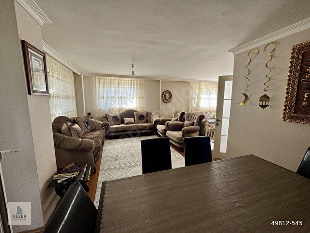 ÇEKMEKÖY TAŞDELENDE VİLLA HAVASINDA 3+1 BAHÇE KULLANIMLI DİARE - Görsel 17
