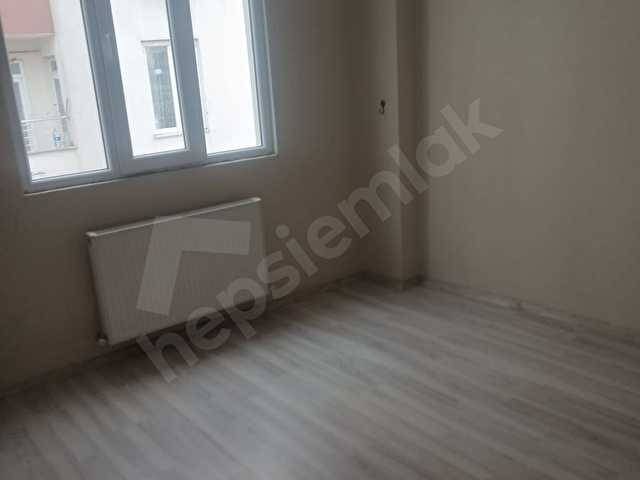 Eski Şire Pazarı Çaprazında 2+1 Tertemiz 3.katta Açıklamayı oku Kiralık Daire - Görsel 4