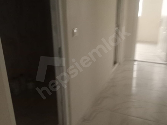 Eski Şire Pazarı Çaprazında 2+1 Tertemiz 3.katta Açıklamayı oku Kiralık Daire - Görsel 8