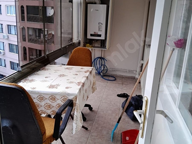 Bornovada Kıralık Dıre Üç Artı Bir Ful Eşyalı Merkezi Konumda - Görsel 16