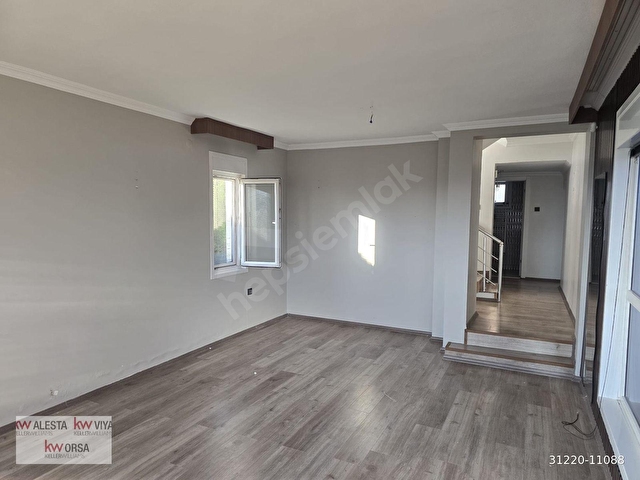 Seyrek Villakentte Kiralık Geniş Bahçeli 4+1 Villa - Görsel 7