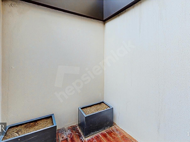 Ilıca Folkartta Denize Yürüme Mesafesi Eşyalı Yıllık Kiralık - Görsel 14