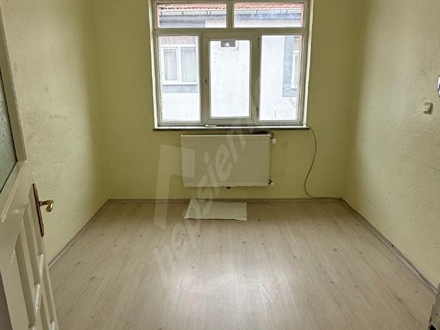 ÖZ GAYE EMLAKTAN DEVELİ HASAN ŞAHAN MAHALLESİNDE SATILIK DAİRE - Görsel 2