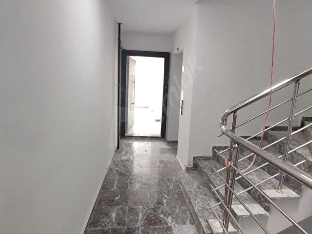 SEYRANBAĞLARINDA KOLEJ YAKINI YENI BINA ASANSÖRLÜ 2 + 1 KIRALIK - Görsel 6