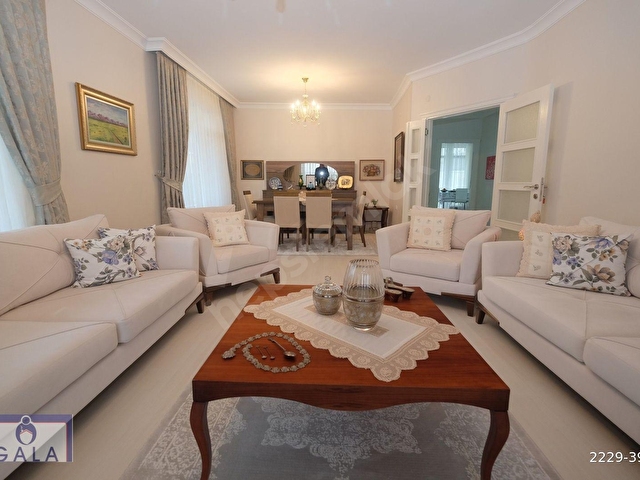Gülyurt Sitesinde Satılık 5+2 Yapılı Villa, Müstakil Bahçeli - Görsel 7