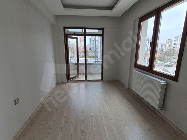 SATLIK ZÜMRÜT HOCAAHMET YESEVİ MAH DAİRE - Görsel 8