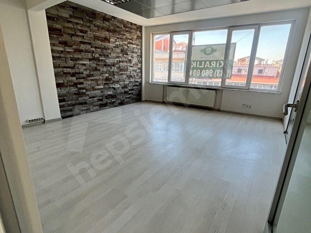 ŞİŞLİ,VALIKONAGI CAD.ÜZERİNDE TERTEMİZ KIRALIK OFİS - Görsel 4