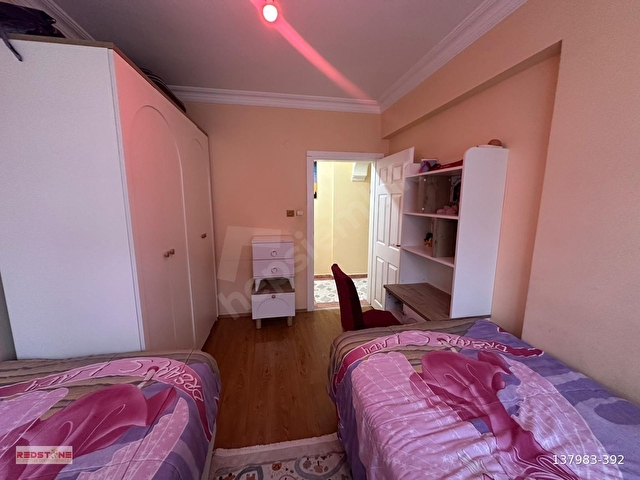 REDSTONEDEN MUHİTTİN MAHALLESİNDE FIRSAT 3+1 SATILIK DAİRE - Görsel 5
