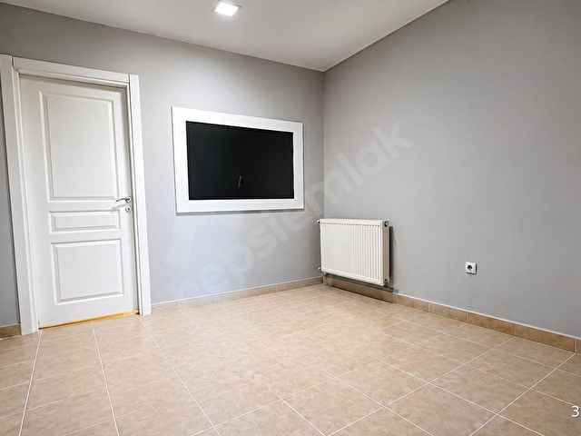 Üsküdar Çengelköy Ata-2 Sitesinde 350 m2 Tripleks Villa - Görsel 12