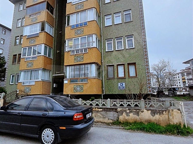 5000 EVLER CUMHURİYET MAH.DAMLA SİTESİNDE SATILIK 3+1 DAİRE - Görsel 3