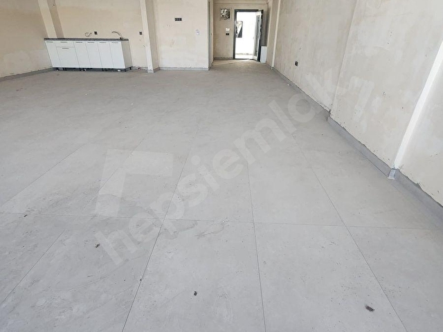KONCENTER İŞ MERKEZİNDE CADDE CEPHELİ SATILIK OFİS - Görsel 5