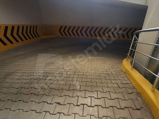 KONCENTER İŞ MERKEZİNDE CADDE CEPHELİ SATILIK OFİS - Görsel 21