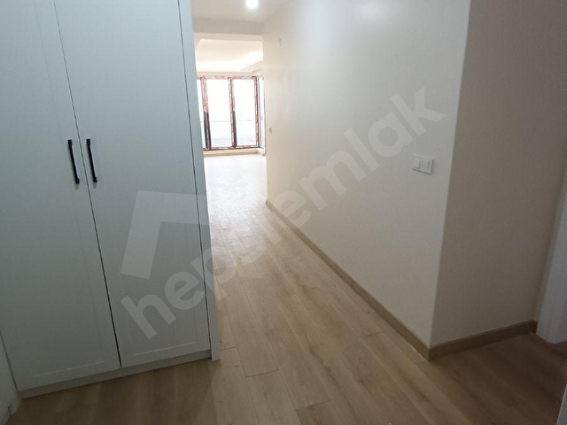 CUMHURİYET MAHALLESİNDE KİRALIK 90 M2 2+1 SIFIR DAİRE - Görsel 8