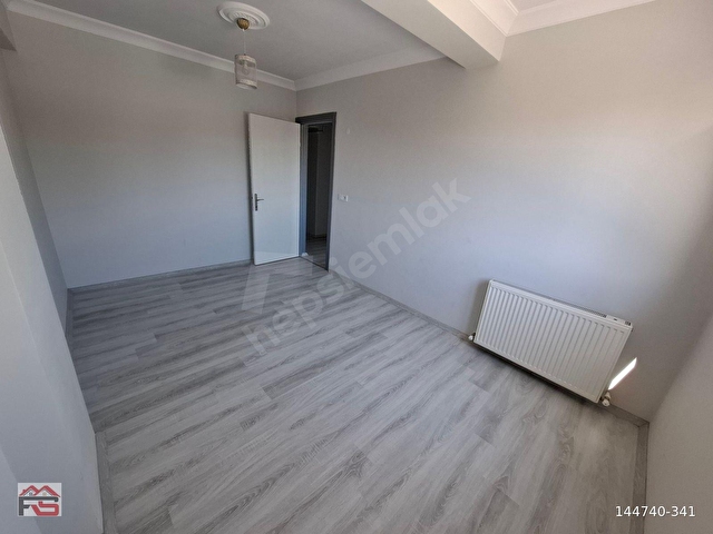 AKHİSAR ULUCAMİ FAHRİ SERTEL EMLAKTAN KİRALIK 2+1 DAİRE - Görsel 11