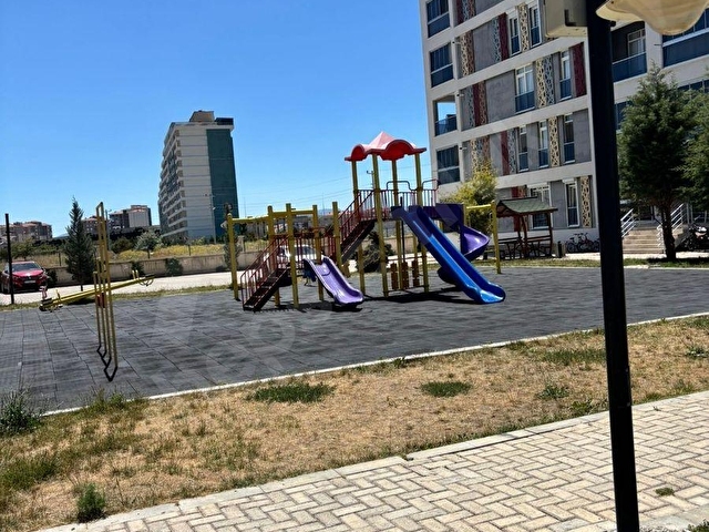 EMLAKNOMİden RENGAMİZ KONUTLARINDA 3+1 YÜKSEK GİRİŞ DAİRE - Görsel 3