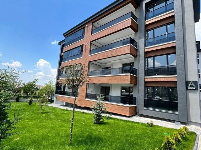 ETİMESGUT ELVAN MAHDE 4+1 ARA KATTA ULTRA LÜKS SATILIK DAİRE