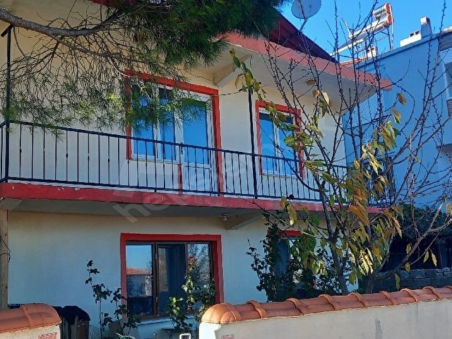 Çanakkale Ayvacık Hamdibey Mahallesinde Kiralık Bahçeli Ev