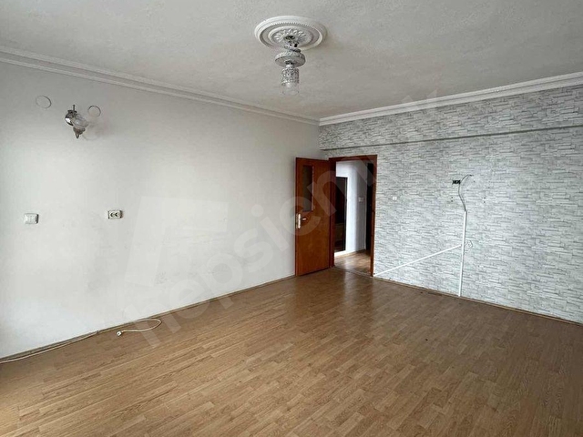 Andiçen Mah 2+1 Ara Kat Lokman Hekim Yakını Kiralık Daire - Görsel 8