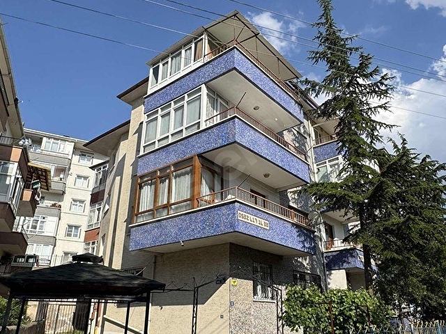 Andiçen Mah 2+1 Ara Kat Lokman Hekim Yakını Kiralık Daire
