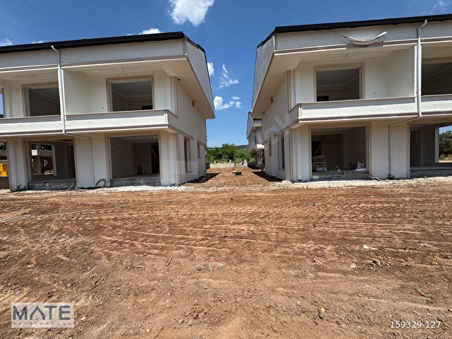 Düzler Mevkiinde Denize Yürüme Mesafesinde Satılık SIFIR Villa - Görsel 2