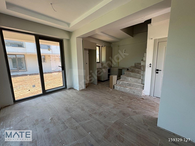 Düzler Mevkiinde Denize Yürüme Mesafesinde Satılık SIFIR Villa - Görsel 14