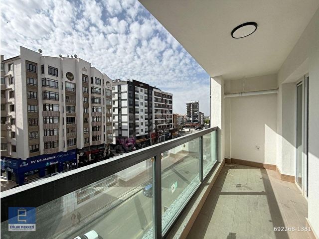 ## NİĞDE EMLAK MRKZNDEN BOR CD.CEPHE TAM YAPILI K.OTOPARKLI 2+1 SIFIR DAİRE # - Görsel 17