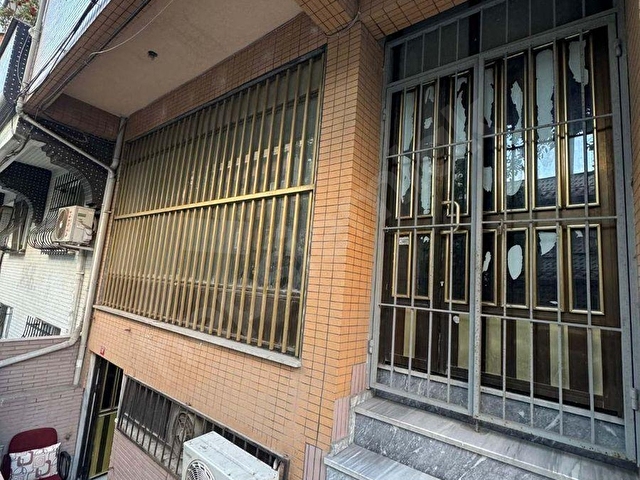 BAYRAMPAŞADA TEKSTIL,IMALAT VE BİRÇOK İŞKOLUNA UYGUN KİRALIK BOŞ DÜKKAN - Görsel 11