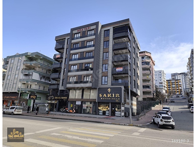 KARAKÖPRÜ 35 METRO MARKET YANI 5 ODALI SATILIK LÜKS DAİRE