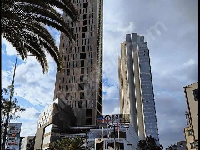 Bayraklıda Deniz Manzaralı, Hazır Kurulu Prestijli Ofis 2+1 - Görsel 2
