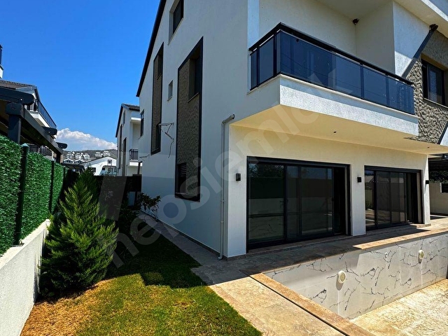 SAÇLI GAYRİMENKUL’DEN SATILIK KARAGEDİK’TE 6 +1  HAVUZLU TRIBLEX VİLLA - Görsel 28