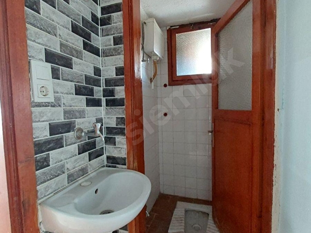 bayraklı yamanlar mah de kiralık d.gazlı 3+1 145 m2 daire - Görsel 19