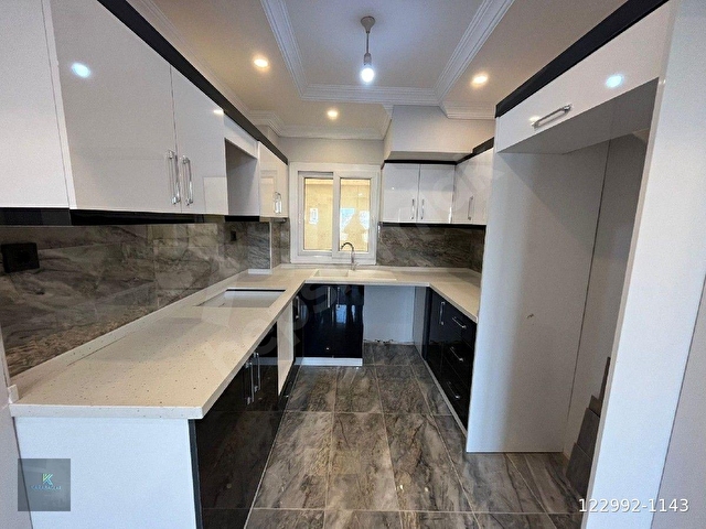 HÜRRİYET MAH. 3+1 145M2 ARAKAT TERASLI DUBLEX FULL YAPILI DAİRE - Görsel 9