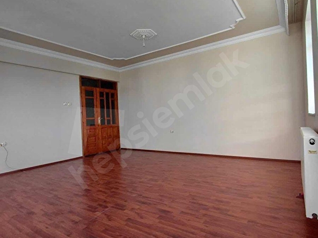 y.kent ş.hastanesi karşısında kiralık 3+1 arakat daire - Görsel 6