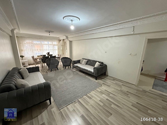 ŞİRİNEVLERDE 2+1 ASANSÖRLÜ 100M2 BÜYÜK SATILIK DAİRE