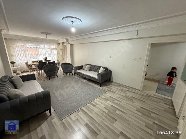 ŞİRİNEVLERDE 2+1 ASANSÖRLÜ 100M2 BÜYÜK SATILIK DAİRE - Görsel 3