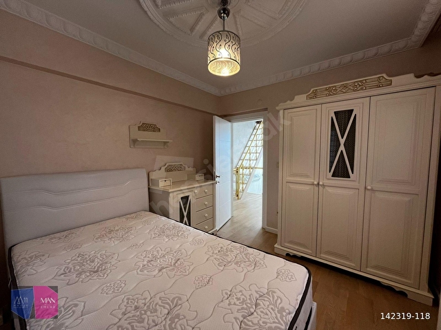 Şile Site içi Havuzlu 4+1 Bahçeli Eşyalı Tripleks Villa M11&MAN - Görsel 14