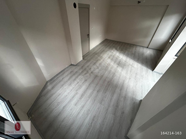 YÜKSELDEN EDREMİT ÇARŞININ MERKEZİNDE GENİŞ BALKONLU 2+1 SATILIK DAİRE - Görsel 29
