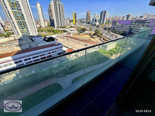 kartal helis kiralık ofis e5 cepheli deniz görür balkonlu ofis - Görsel 24