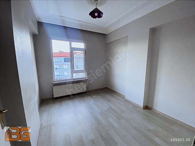 BALTACILAR CAD ÜZERİ 3+1 GENİŞ DAİRE - Görsel 13