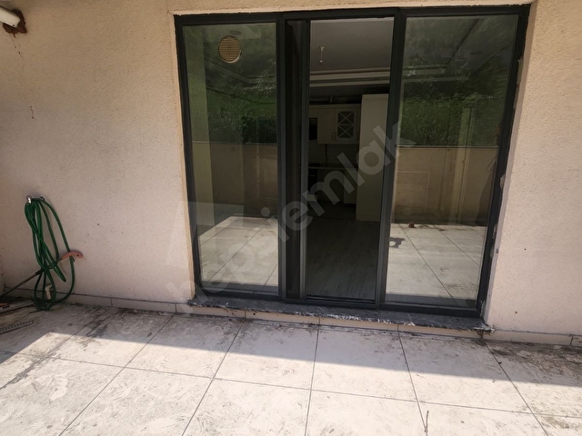 KEMERBURGAZ MERKEZDE 1+1 45 M2 NET BAHÇE KULLANIMLI DAİRE - Görsel 4