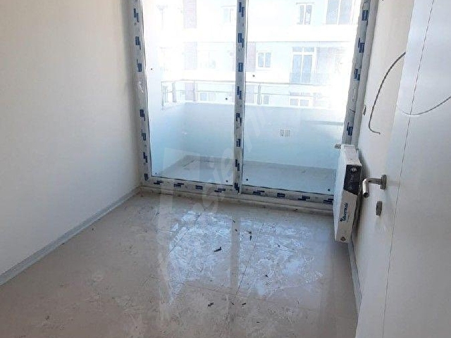 BARAJYOLUNDA SATILIK DAİRE - Görsel 12