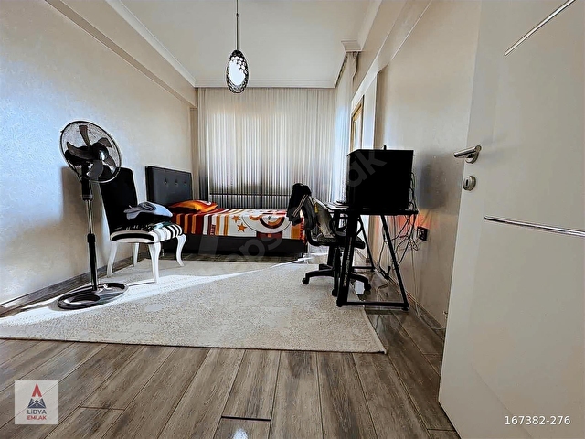 Kent Park Yanı Yelken II Sitesinde AraKat Süper Daire - Görsel 8