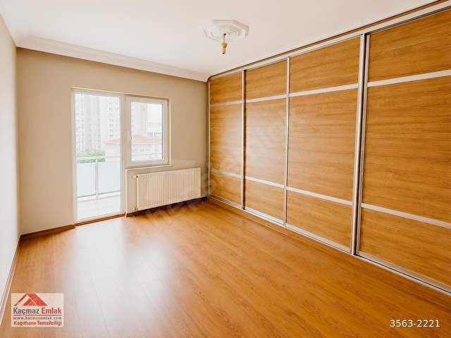 HADIMKÖY ÖMERLİ KİPTAŞ GİRİŞTEKİ B BLOKTA 2+1 SATILIK BOŞ DAİRE - Görsel 9