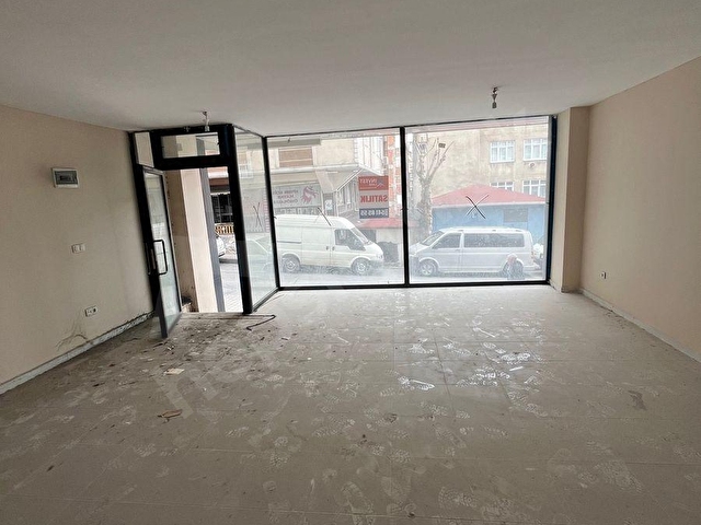 INVEST LAKE’DEN KANARYA’DA İŞLEK BÖLGEDE SATILIK ÇOK AMAÇLI SIFIR DÜKKAN