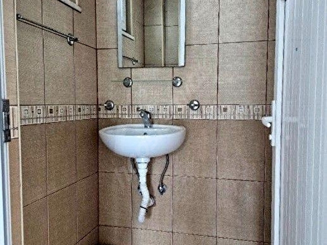 ADAPAZARI CAMİLİ MAHALLESİNDE KİRALIK 3+1 DAİRE - Görsel 21