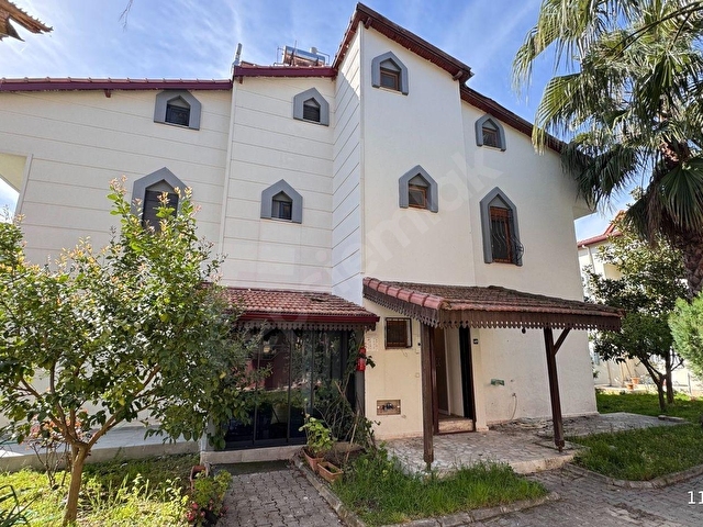 MANAVGAT ÇOLAKLI DA DENİZE YAKIN SİTE İÇİ SATILIK TRİPLEKS VİLLA - Görsel 3