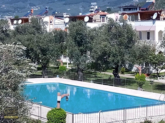 Balıkesir Edremit güre havuzlu denize yakın satılık villa